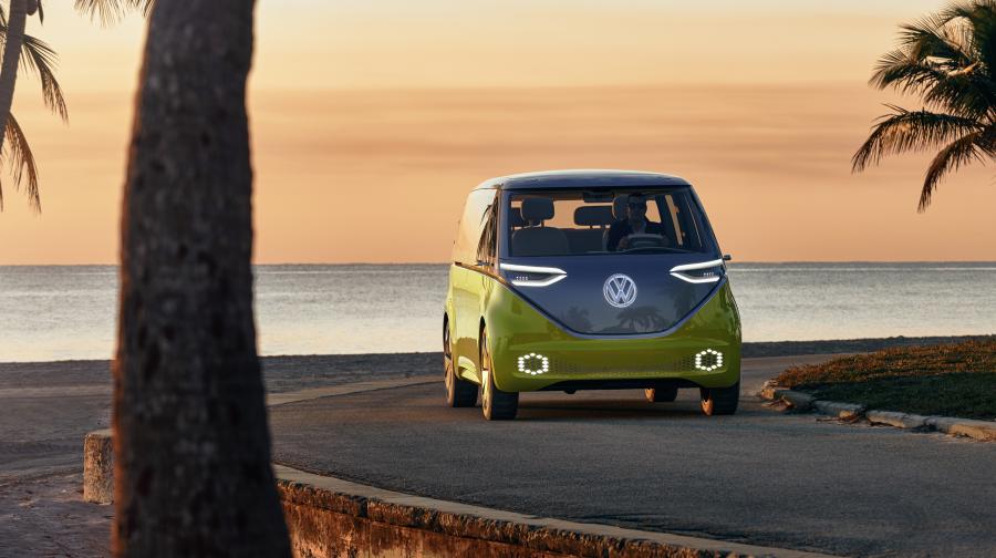  Volkswagen I.D. Buzz 2017 года  (фото 64 из 82)